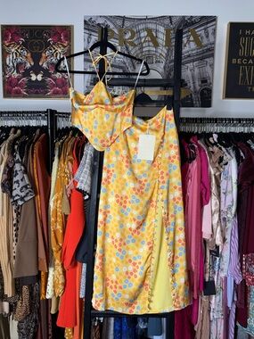Sabo Yumee Azalea Tropical Yellow Floral Skirt Set Halter Top Midi Skirt New NWT